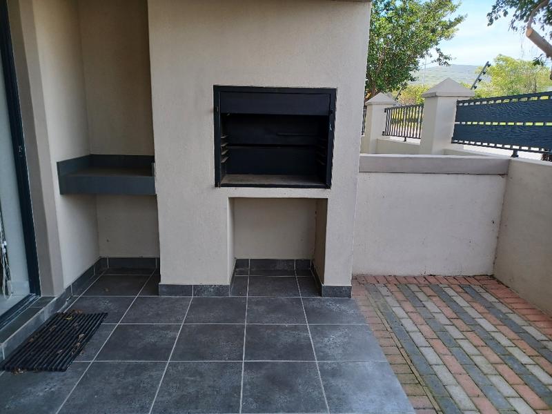 To Let 3 Bedroom Property for Rent in Burgundy Estate Western Cape